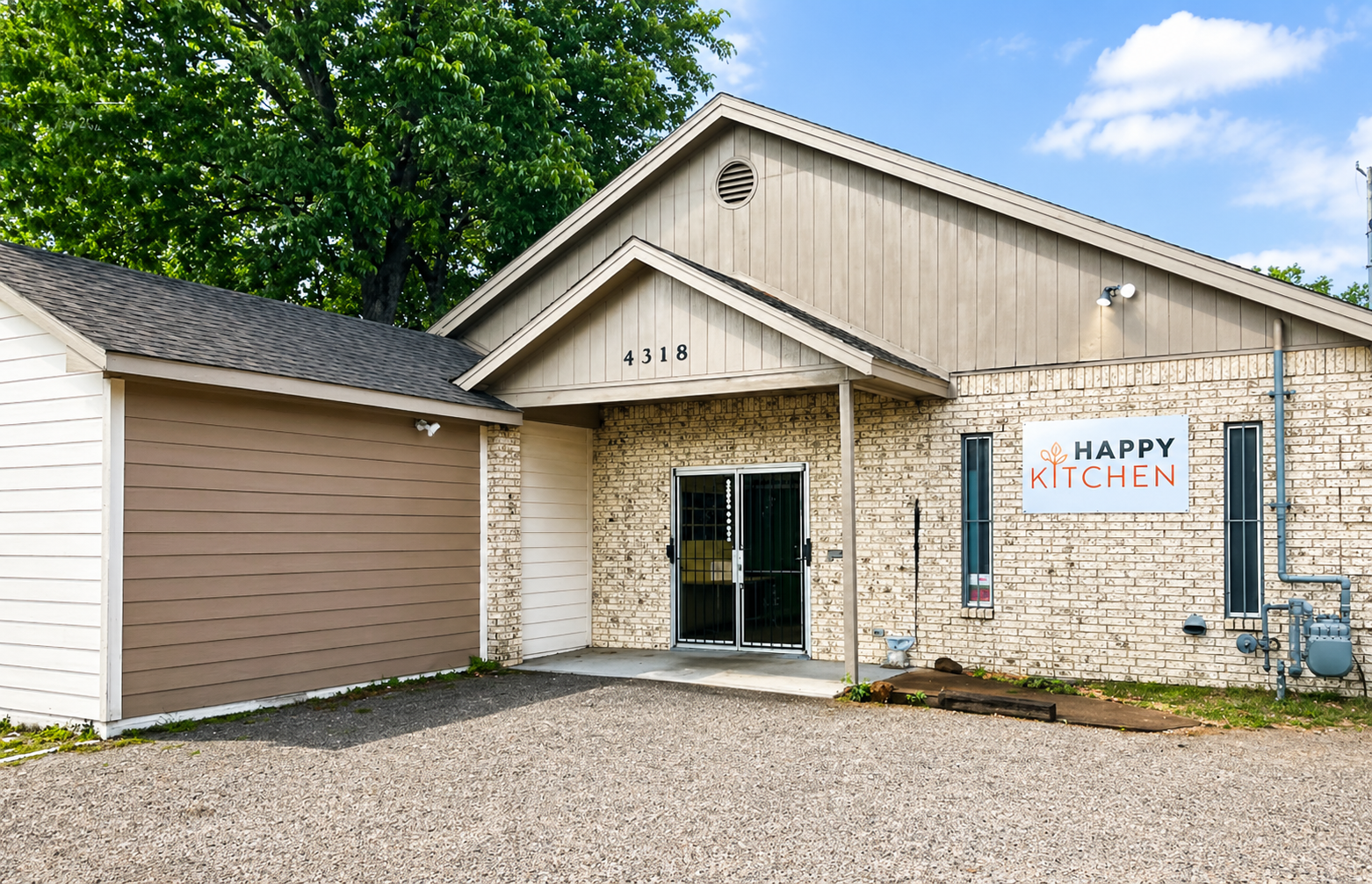 Happy Chicks 4318-Tower 22 District