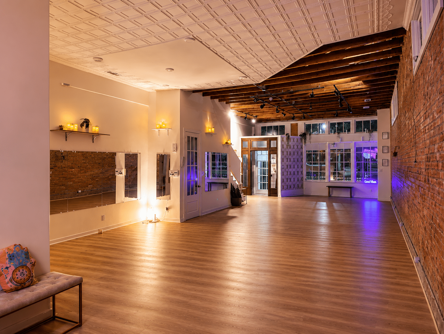 The Movement Loft-Tower 22 District