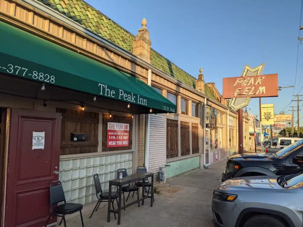 The Peak Inn